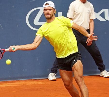 Tomáš Macháč Ranks Among Top Players in Wins Since US Open 2024
