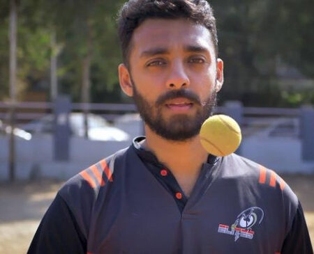 Varun Chakravarthy’s Smashing Reply to Rohit Sharma’s “One Variety” Comment