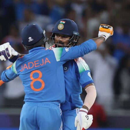 New Zealand Clinches Victory Over South Africa, Setting Up Champions Trophy Final Against India