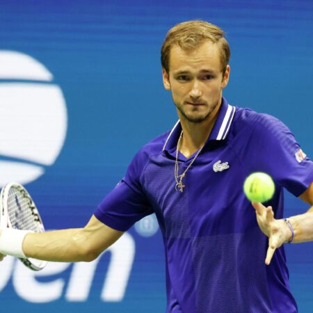 Nadezhda Petrova Identifies Tennis Players Who Could Challenge Daniil Medvedev at Indian Wells