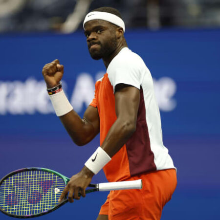 Frances Tiafoe Forgets Rackets at Indian Wells!