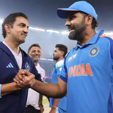 Gautam Gambhir Impresses Navjot Sidhu with Shayari After Trophy Win
