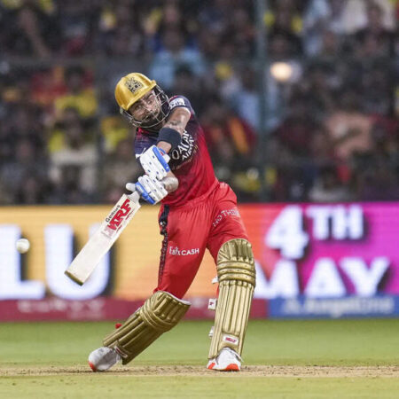 आंद्रे रसेल का IPL भविष्य: ‘अभी 2-3 साइकल बाकी हैं’ – वरुण चक्रवर्ती