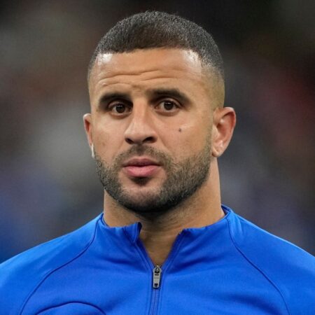 काइल वॉकर को मैन सिटी भविष्य पर संदेश मिला, क्लब विश्व कप टीम से बाहर