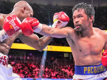 मैनी पैकियाओ मारियो बैरियोस के साथ विश्व खिताब ड्रॉ के बाद फ्लॉयड मेवेदर के साथ दूसरी लड़ाई के लिए ‘तैयार’