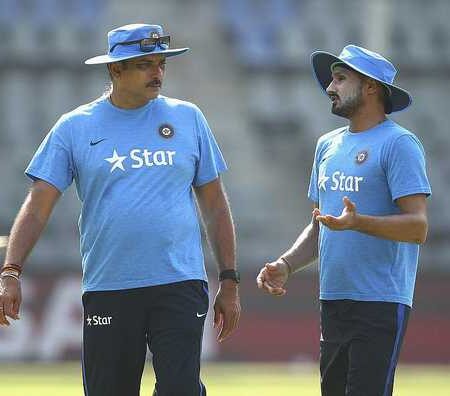 “चोरी करने की कोशिश मत करो”: रवि शास्त्री की BBL बल्लेबाजों को आर अश्विन का सामना करने पर शरारती चेतावनी