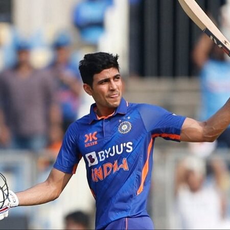 शुभमन गिल को बाहर करने के फैसले से टीम इंडिया में असंतोष की लहर