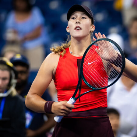 मकाऊ प्रदर्शनी टूर्नामेंट में मिर्रा एंड्रीवा ने अलेक्जेंड्रा एला को हराया