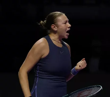 “मुझे यह जगह पसंद है।” अमांडा अनिसिमोवा ने ऑस्ट्रेलिया से प्रिस्किला हॉर्न के साथ तस्वीरें साझा कीं